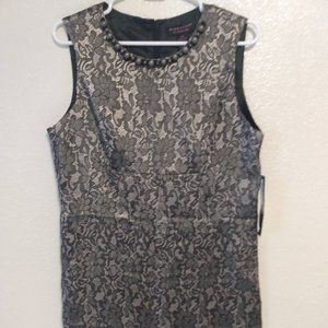NWT - Robbie Bee:  Beautiful Dress with Accented Neckline